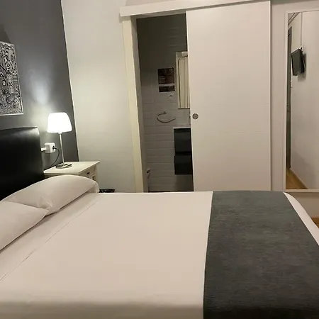 Hostal El Ninot-2